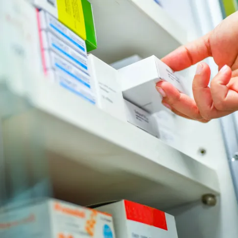 2023-02_ema_medicine-shortages_slider_2.png