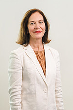 Melanie Carr portrait photo